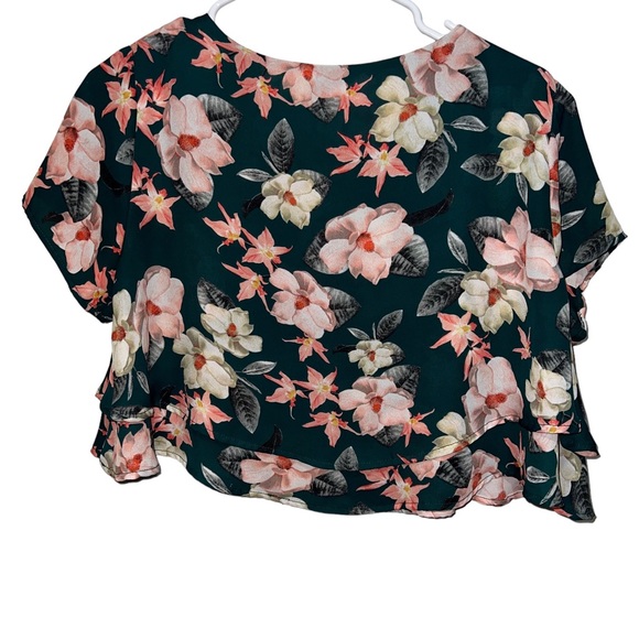 Show Me Your Mumu Tropical Candice Crop Top - Picture 5 of 6